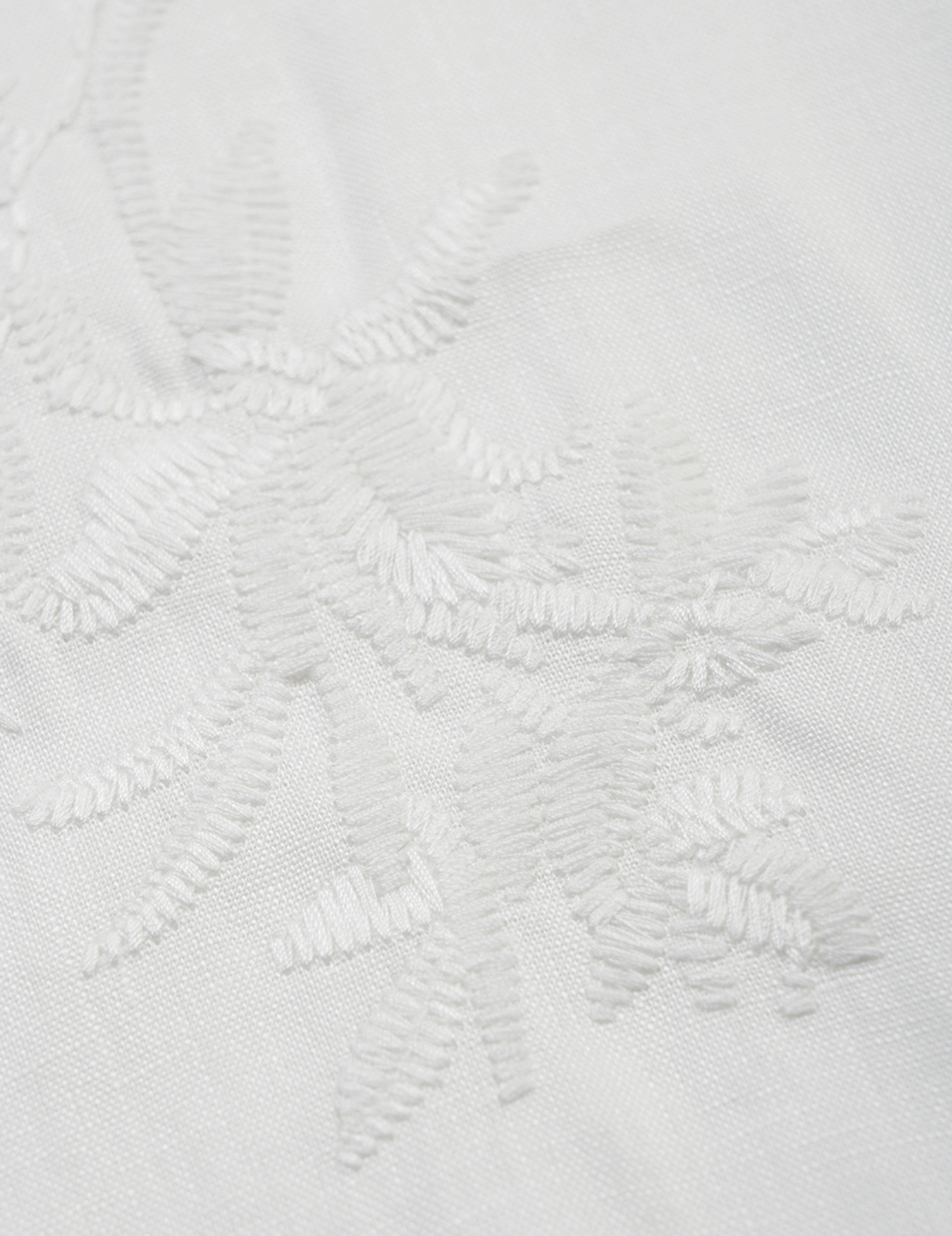 Embroidered Linen Shirt in Soft White - WHITE