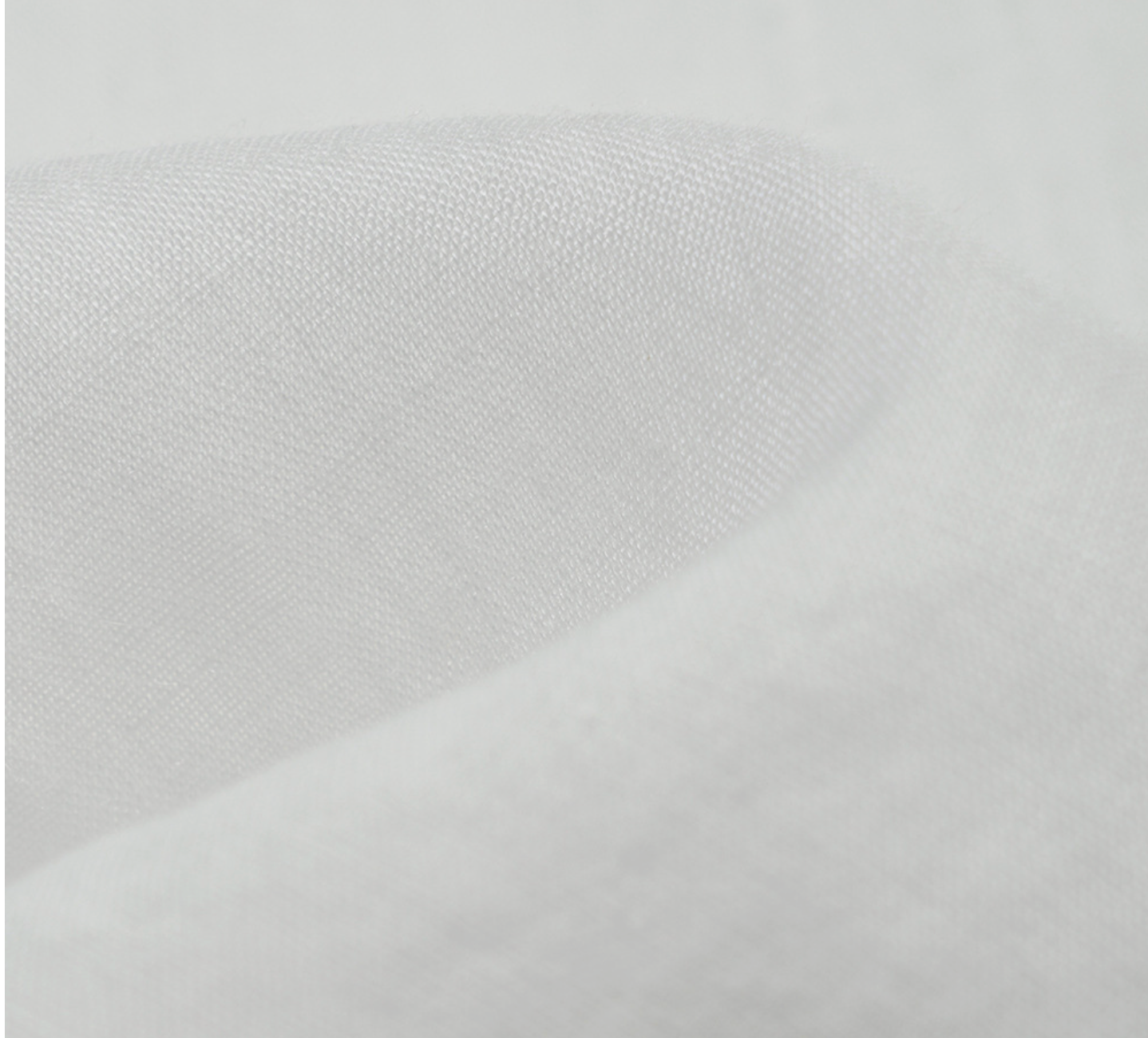 Linen Ease Shirt in Soft Ivory