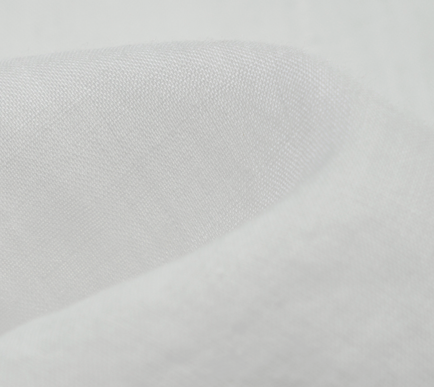 Linen Ease Shirt in Soft Ivory